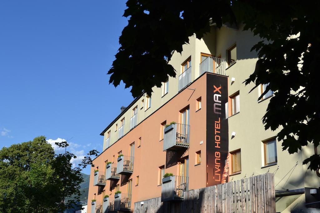Living Max Hotel Zell am See Zewnętrze zdjęcie