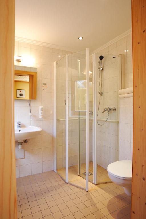 Living Max Hotel Zell am See Zewnętrze zdjęcie