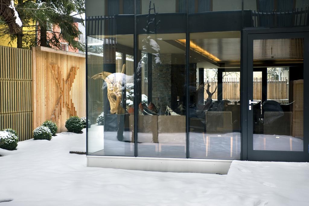 Living Max Hotel Zell am See Zewnętrze zdjęcie